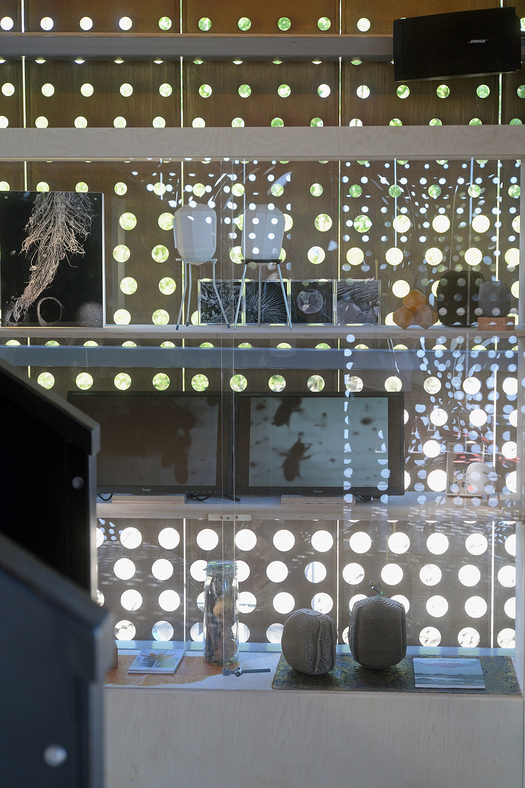 Blick in die Vitrine © Felix Amsel