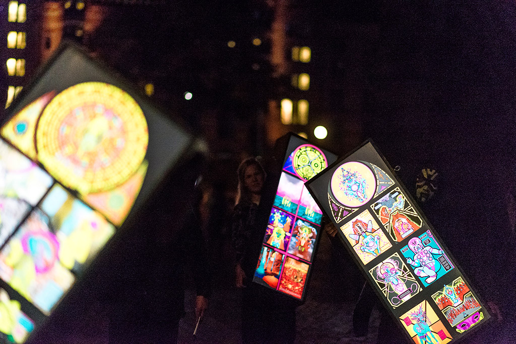 Performance in der Hauptkirche St. Katharinen. Foto © Daniel Nide